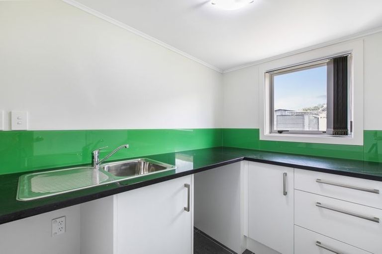 Photo of property in 48a Mountain Road, Mangere Bridge, Auckland, 2022