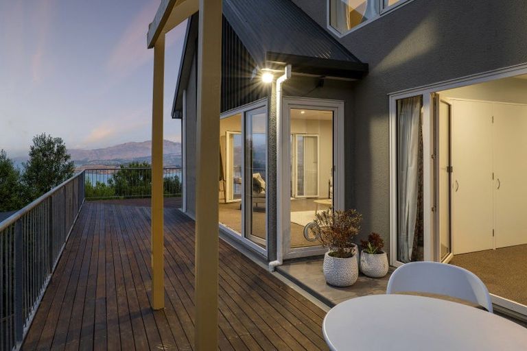 Photo of property in 15 Bay Heights, Governors Bay, Lyttelton, 8971