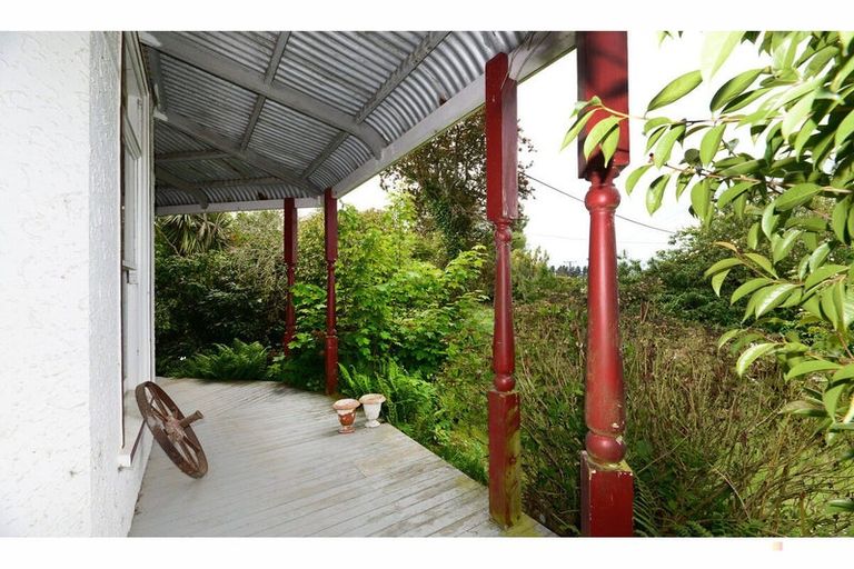 Photo of property in 66 Timaru Road, Waimate, 7924