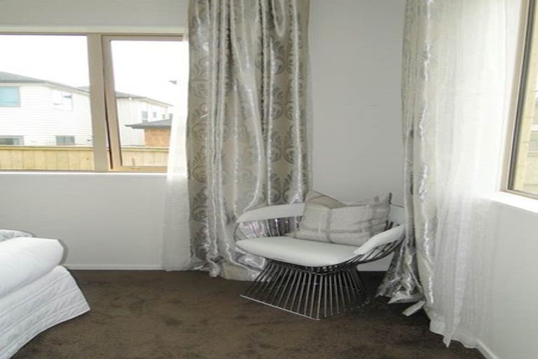 Photo of property in 13 Carrickdawson Drive, Flat Bush, Auckland, 2019