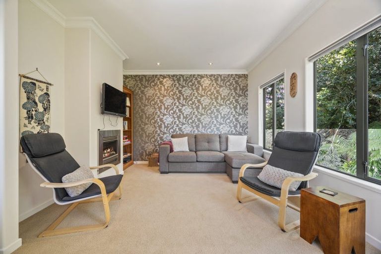 Photo of property in 17 Silich Street, Acacia Bay, Taupo, 3330