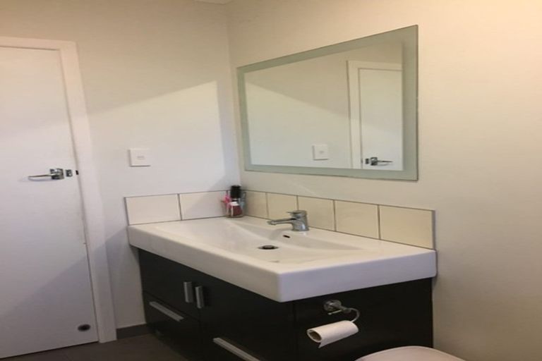 Photo of property in 1/18 Crail Avenue, Flaxmere, Hastings, 4120