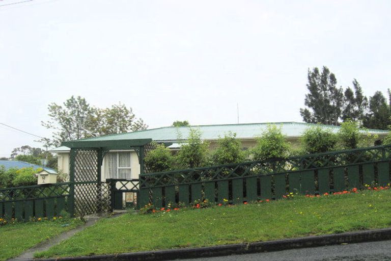 Photo of property in 12 Sunnyside Street, Onerahi, Whangarei, 0110