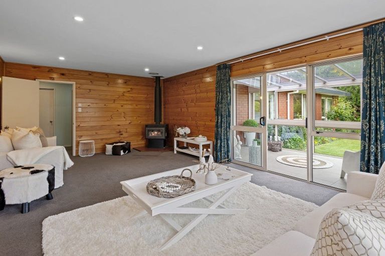 Photo of property in 9 Thoresby Mews, Avonhead, Christchurch, 8042