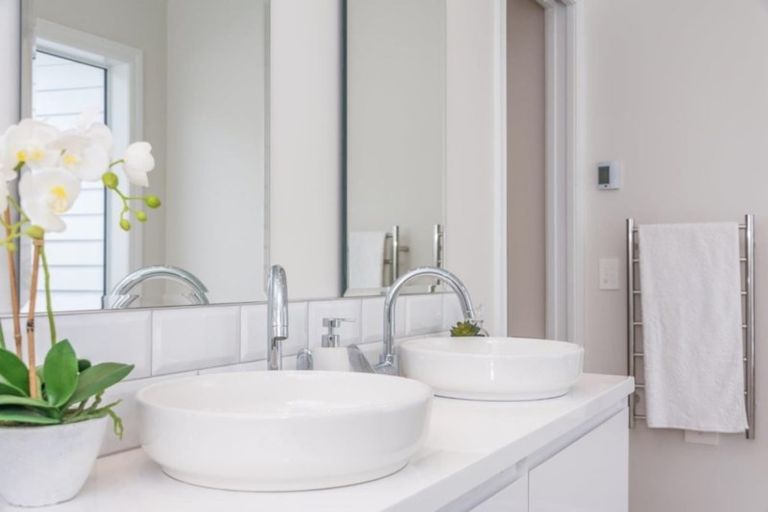 Photo of property in 135 Batty Road, Kingseat, Papakura, 2580