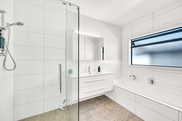 Photo of property in 15 Clutha Street, Awatoto, Napier, 4110