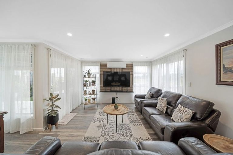 Photo of property in 56 Scenic Rise, Rototuna North, 3281