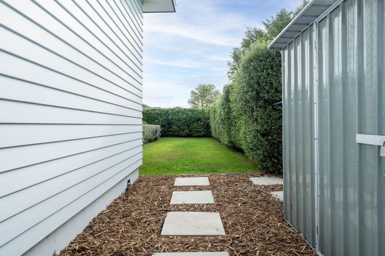 Photo of property in 7a Bideford Place, Dallington, Christchurch, 8061