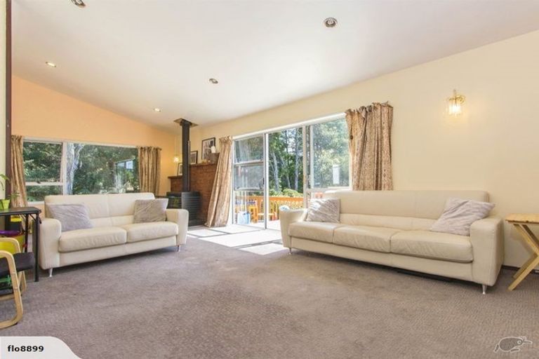 Photo of property in 12 Simon Ellice Drive, Bayview, Auckland, 0629