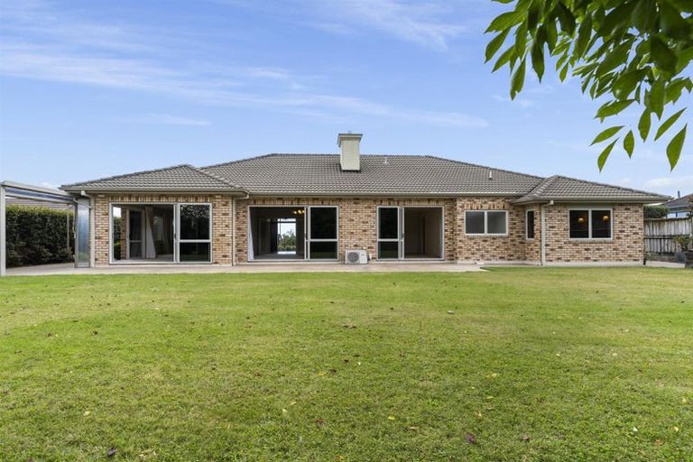 Photo of property in 8 Donelle Place, Te Puke, 3119