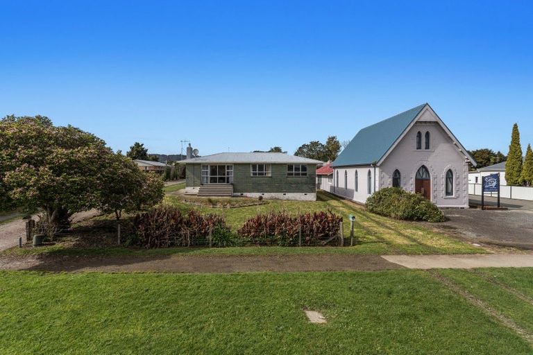 Photo of property in 12 Howell Road, Taneatua, 3123