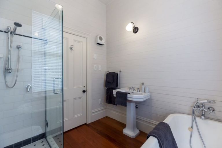 Photo of property in 41 Brougham Street, Nelson South, Nelson, 7010