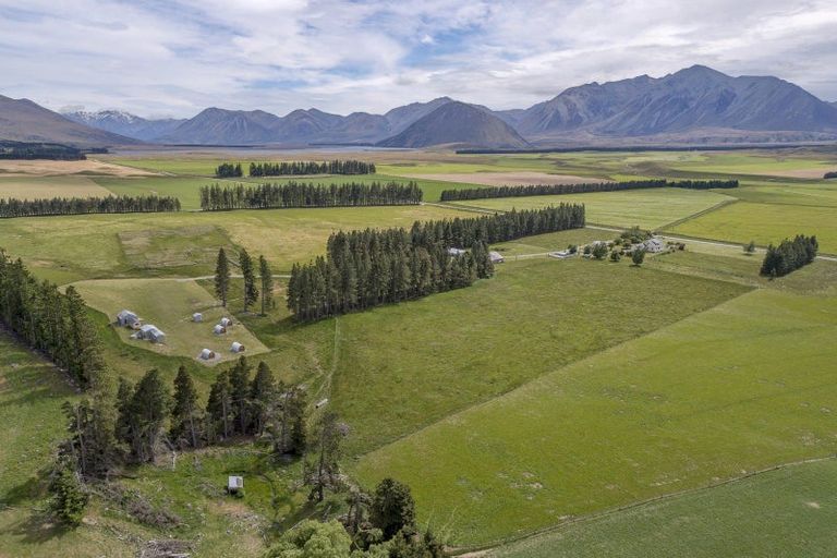 Photo of property in 1301 Hakatere Heron Road, Ashburton Lakes, Ashburton, 7771