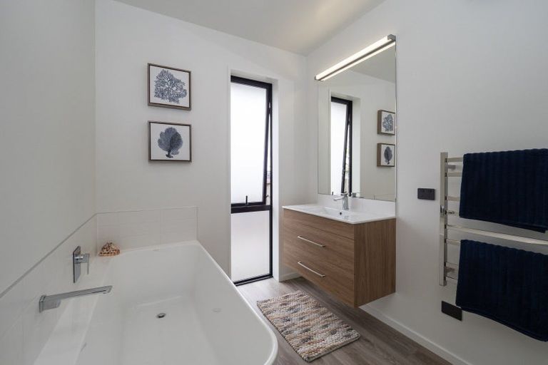 Photo of property in 5 Roxburgh Place, Tinwald, Ashburton, 7700