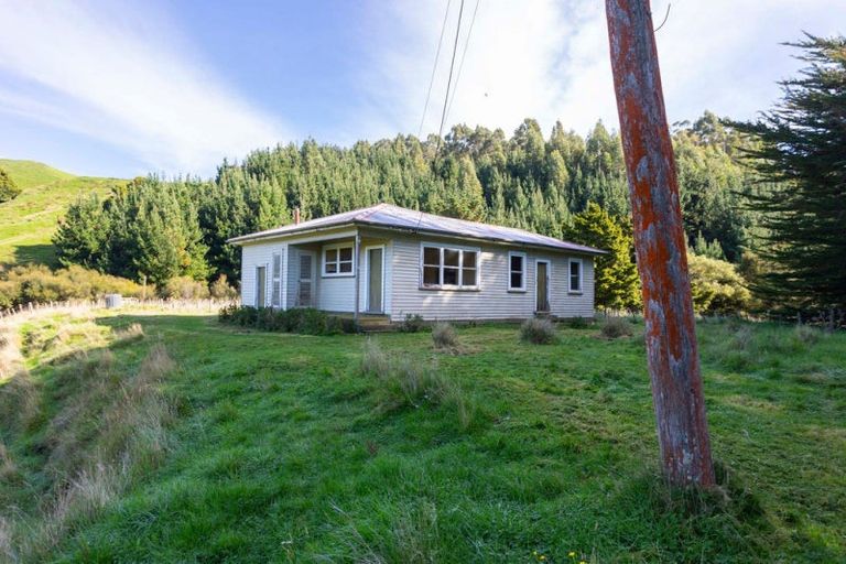 Photo of property in 496 Pukeatua Road, Dannevirke, 4975
