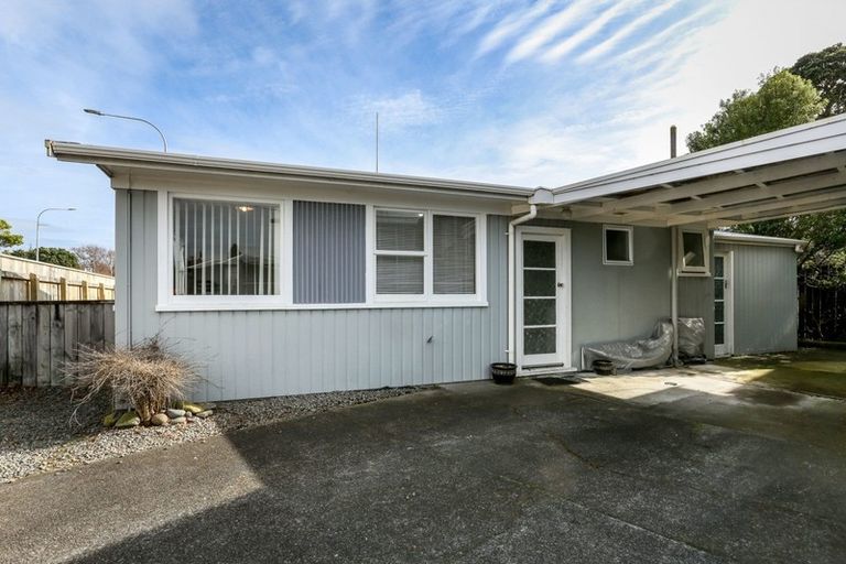 Photo of property in 25 Northgate, Strandon, New Plymouth, 4312