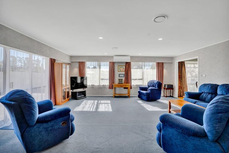 Photo of property in 37 Kowhai Street, Inglewood, 4330