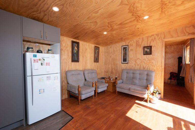 Photo of property in 2 Nugget Lane, Patearoa, Ranfurly, 9398