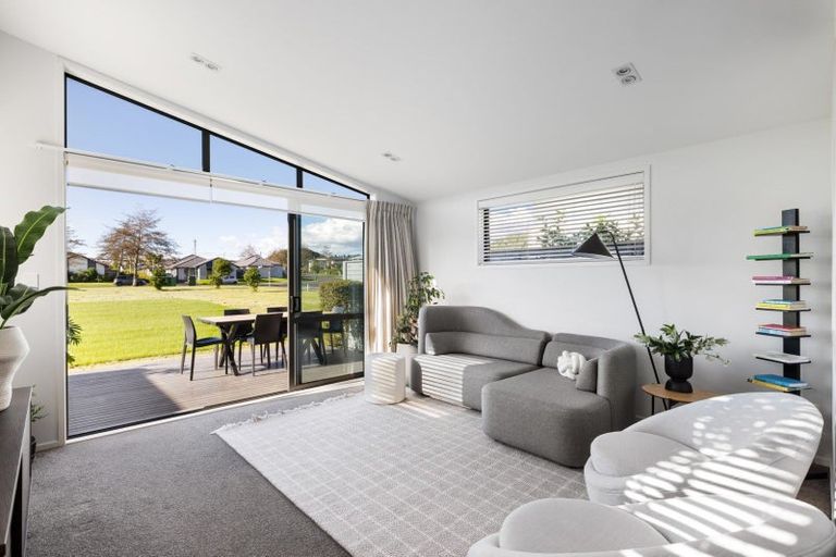 Photo of property in 16 Scoria Close, Pyes Pa, Tauranga, 3112