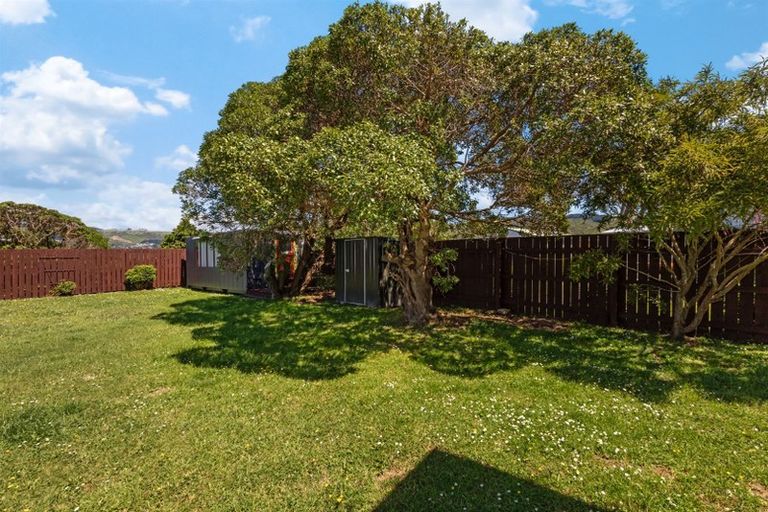 Photo of property in 31 Whanga Crescent, Titahi Bay, Porirua, 5022