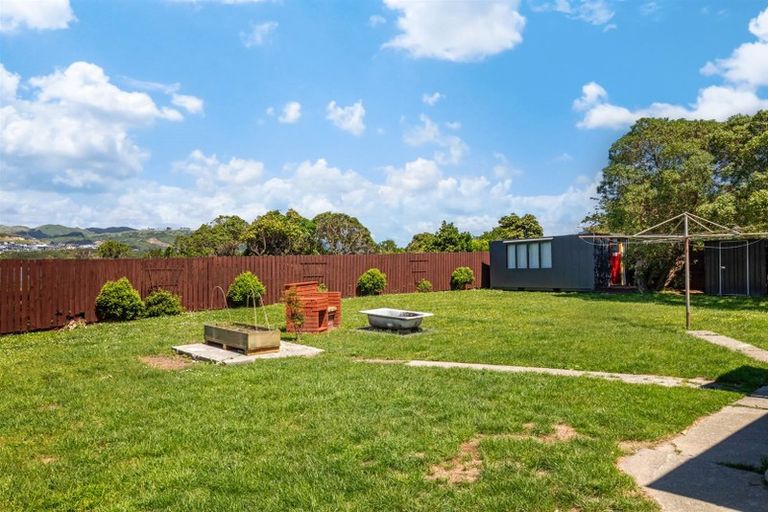 Photo of property in 31 Whanga Crescent, Titahi Bay, Porirua, 5022