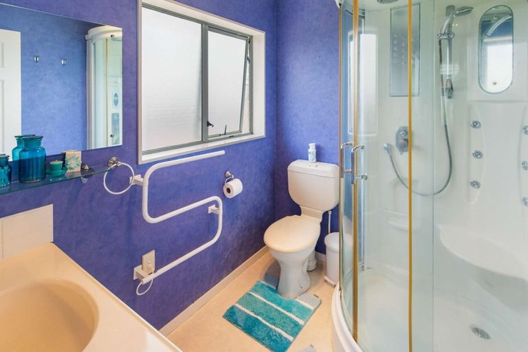 Photo of property in 6 Henley Court, Highbury, Palmerston North, 4412