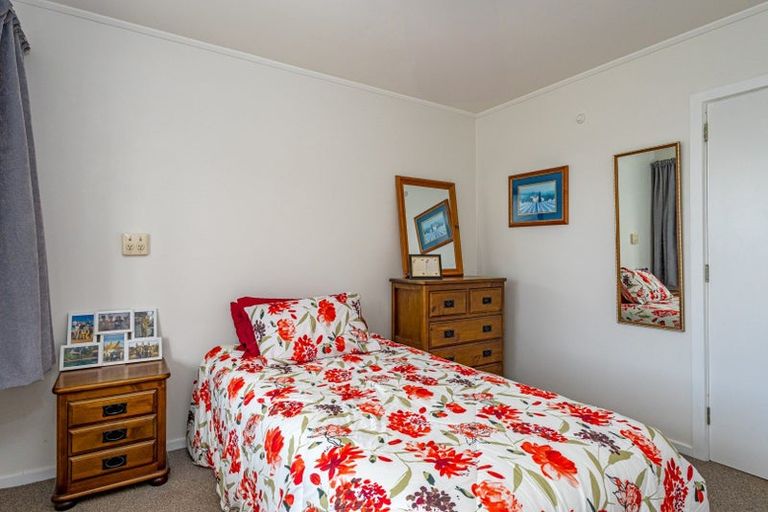 Photo of property in 1-11/94 Avenue Road, West End, Timaru, 7910