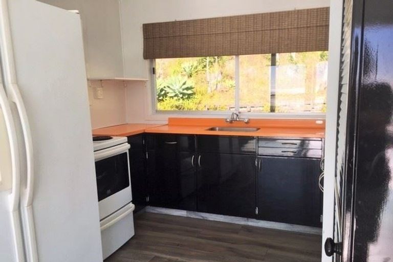 Photo of property in 4 Pine Grove, Tairua, 3508