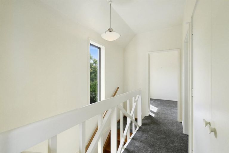 Photo of property in 2/124 Burwood Road, Burwood, Christchurch, 8083