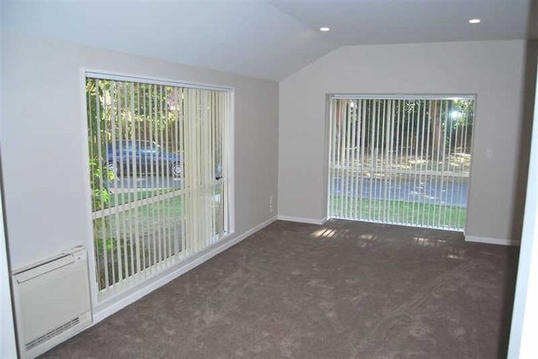 Photo of property in 2/2 Willow Dell, Westmorland, Christchurch, 8025