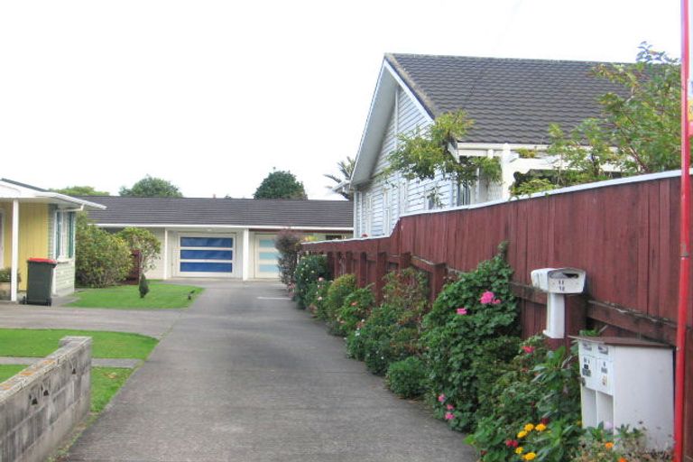 Photo of property in 42a Epuni Street, Hutt Central, Lower Hutt, 5011