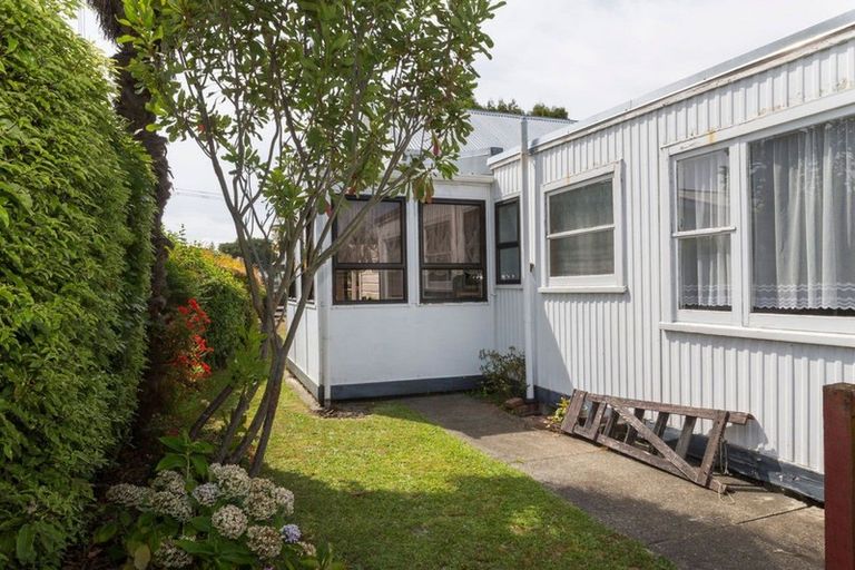 Photo of property in 47 Thyra Street, Dannevirke, 4930