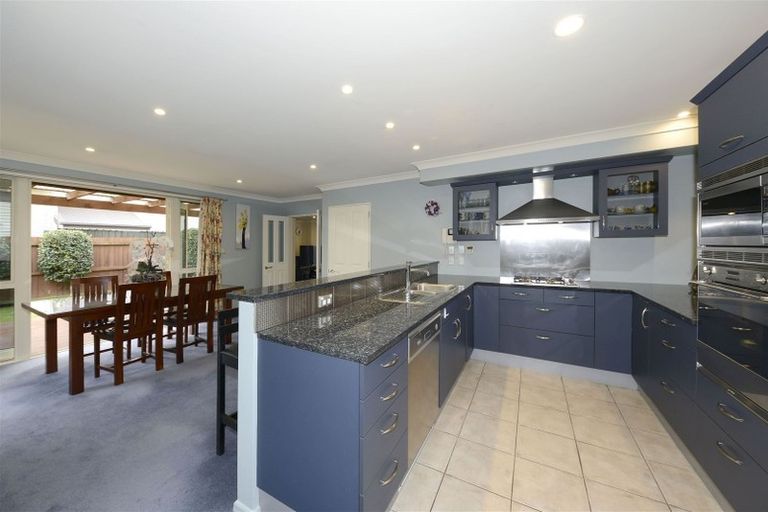 Photo of property in 80b Hinau Street, Riccarton, Christchurch, 8041