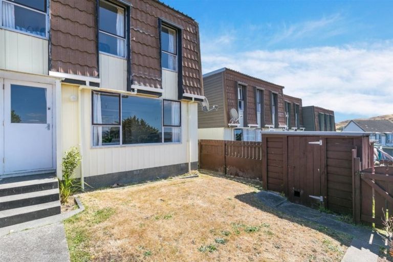 Photo of property in 68 Cunliffe Street, Churton Park, Wellington, 6037