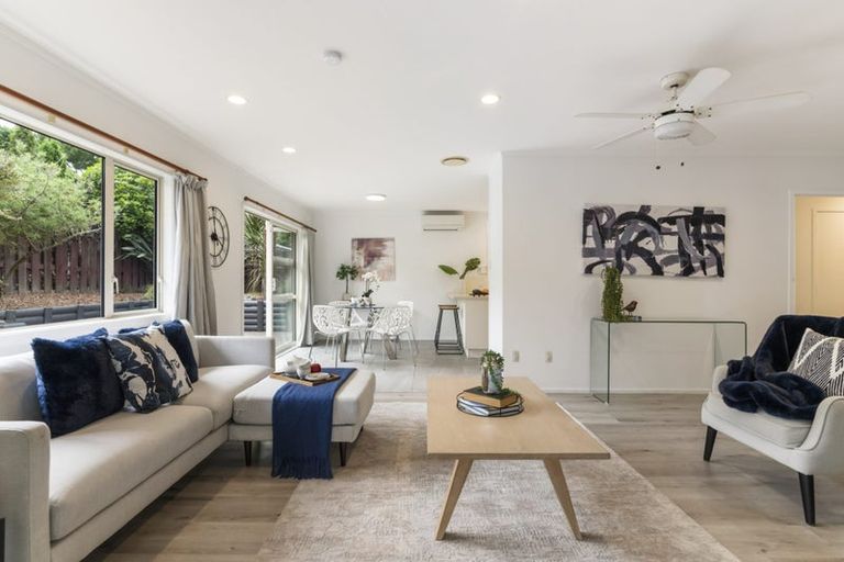 Photo of property in 2 Ashdown Place, Pahurehure, Papakura, 2113