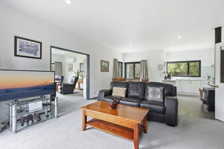 Photo of property in 1 Olivea Place, Oxford, 7430