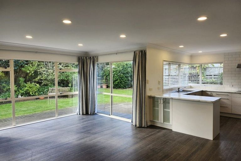 Photo of property in 1 Waimanawa Lane, Waiuku, 2123