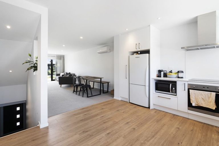 Photo of property in 14 Pottery Crescent, Hobsonville, Auckland, 0618