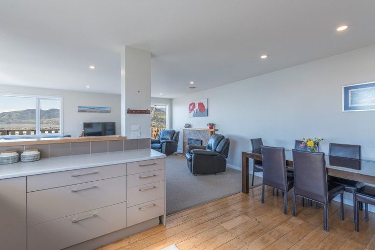 Photo of property in 66 Queens Road, Stepneyville, Nelson, 7010