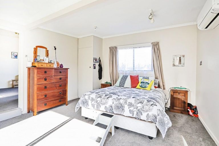 Photo of property in 124 Moulson Street, Strathern, Invercargill, 9812