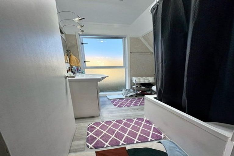 Photo of property in 7d June Place, Hamilton East, Hamilton, 3216