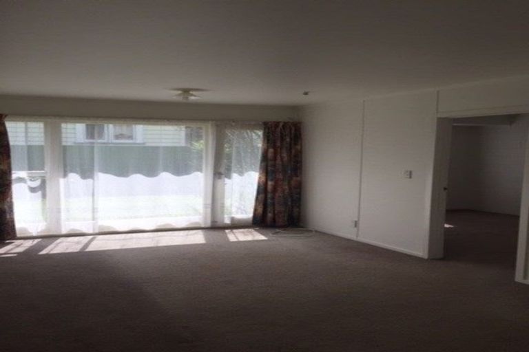 Photo of property in 8-10 Harris Road, Mount Wellington, Auckland, 1051