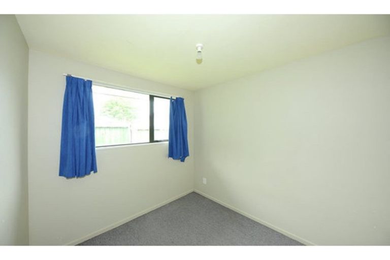 Photo of property in 6a Bellbrook Crescent, Shirley, Christchurch, 8013