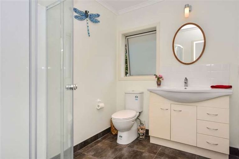 Photo of property in 1/11 Walter Street, Hauraki, Auckland, 0622