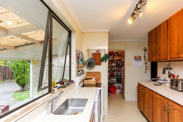 Photo of property in 11 Wicklow Place, Bell Block, New Plymouth, 4312