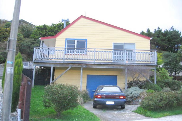 Photo of property in 115 Jamaica Drive, Grenada North, Wellington, 5028