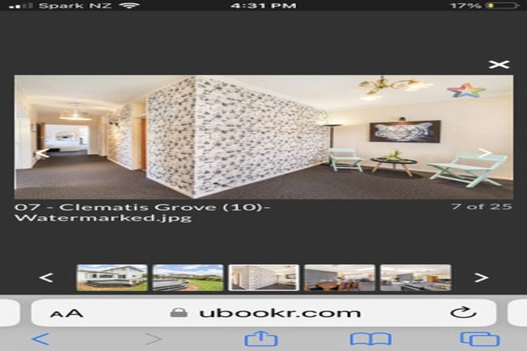 Photo of property in 10 Clematis Grove, Maungaraki, Lower Hutt, 5010