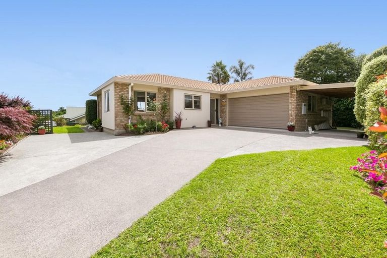 Photo of property in 142 Waitaha Road, Welcome Bay, Tauranga, 3112