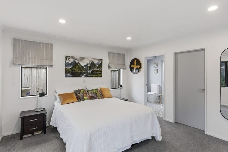 Photo of property in 90 Regent Drive, Paraparaumu Beach, Paraparaumu, 5032