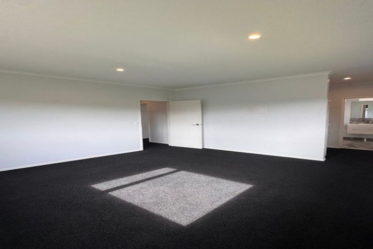 Photo of property in 6 Raithburn Terrace, Pokeno, 2402